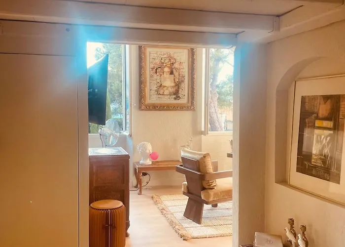 Cote Port Saint-Tropez